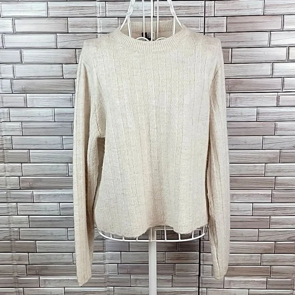 H&M  sweater Size M